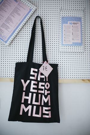 say yes to hummus bags at Mashery - Hummus Kitchen in Cologne