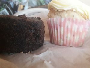 Vegan brownie and vegan cupcake at 143V in Cork