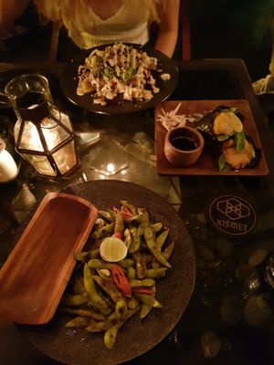 Edamame, sushi and the goats cheese & beetroot salad at Kismet Restaurant & Lounge in Ubud