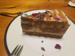 caramel cheesecake at Canteen by Plants in Taipei