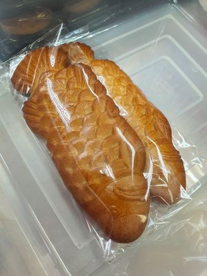 Gigantic Fish Biscuit ~ Circuit Breaker Period Phase 2 at House of Tau Sar Piah in Central Singapore