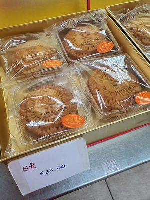 Non vegan ~ Circuit Breaker Period Phase 2 at House of Tau Sar Piah in Central Singapore