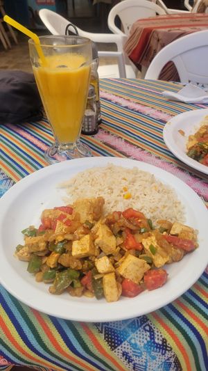 Tofu with vegetables at La Chakana in Samaipata