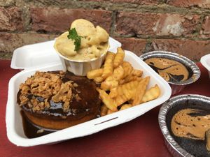 Young Vegans best vegan pie shop ever!! Try to visit this place at least once every fortnight as I always crave their mac and cheese, cheesy chips, and katsu pie at Young Vegans - Online only in East London