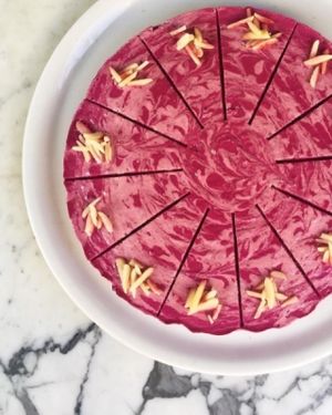 Vegan and gluten free cheescake at Strata Bakery in Barcelona