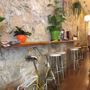 Entrance - Entrada at Strata Bakery in Barcelona