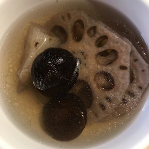 五行汤  at SuBinFen Flourishing Vegetarian Restaurant in Hangzhou