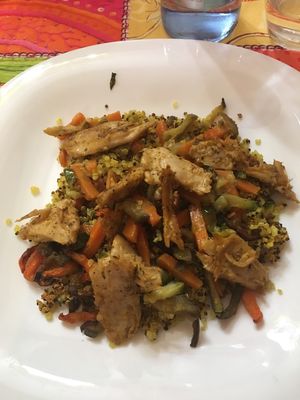 Huera???? I forget the name but the mock chicken is excellent  at Telos Comida Casera Natural Vegetariana y Vegana in San Lorenzo De El Escorial