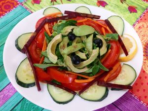 Mes Rainbow salad at Telos Comida Casera Natural Vegetariana y Vegana in San Lorenzo De El Escorial