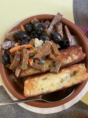 Pica-pau at Rotas da Ilha Verde in Sao Miguel