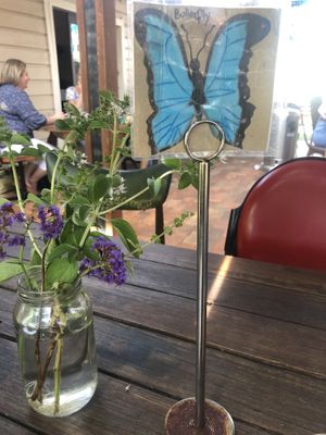 Fresh flowers on every table 🦋 at Garden Grub Cafe in Wingham