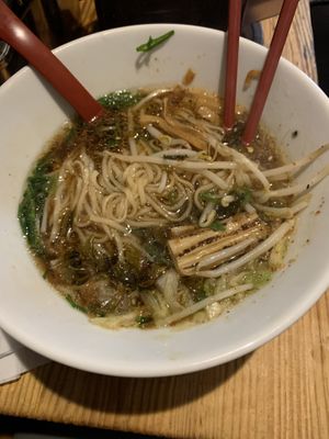 Vegan ramen without seaweed at Kyushu Jangara Ramen - Akihabara in Tokyo
