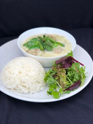 Thai Green Curry at PingAn Veggie Time in Bowden