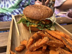 Zucchini burger with sweet potato fries and smoked pepper dip at Tökmag Vegan Street Food in Budapest