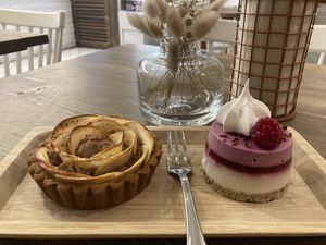 Apple pie and raspberry mousse   at Tökmag Vegan Street Food in Budapest