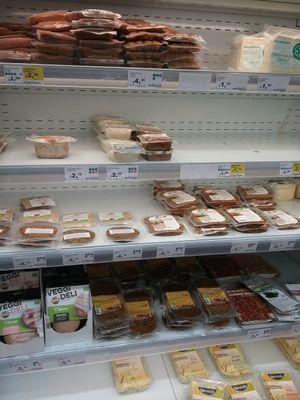 info at Go Natural in Estoril