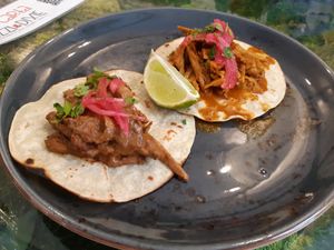 Starter: tacos (nothing special) at Pizzi & Dixie in Madrid