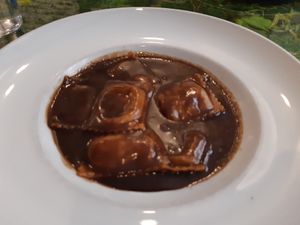 Main: mushroom raviolis in black garlic (my choice but I wouldn't recommend it) at Pizzi & Dixie in Madrid