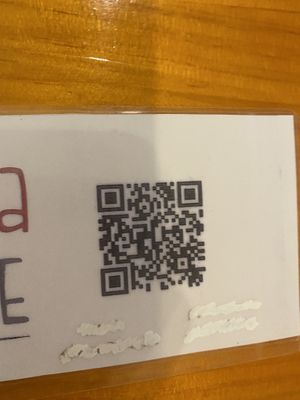 Uses primarily virtual menus, that’s reducing paper trash. ￼  at Pizzi & Dixie in Madrid