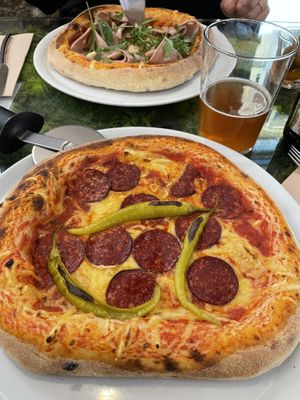Both pizzas  at Pizzi & Dixie in Madrid