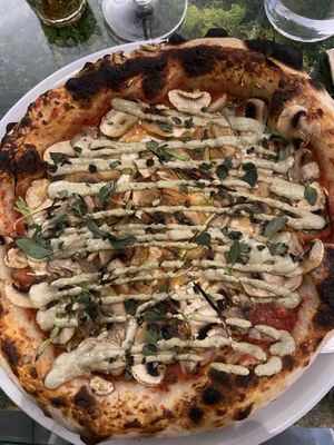   at Pizzi & Dixie in Madrid