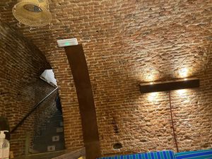 Downstairs   at Pizzi & Dixie in Madrid