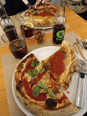  at Pizzi & Dixie in Madrid