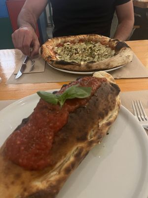 Pizza and calzone   at Pizzi & Dixie in Madrid