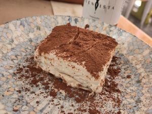 Tiramisu at Pizzi & Dixie in Madrid
