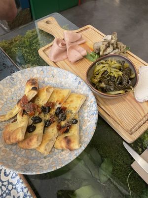   at Pizzi & Dixie in Madrid