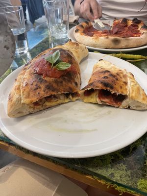   at Pizzi & Dixie in Madrid