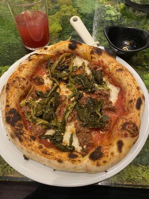 Sausage pizza   at Pizzi & Dixie in Madrid