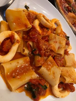  at Pizzi & Dixie in Madrid