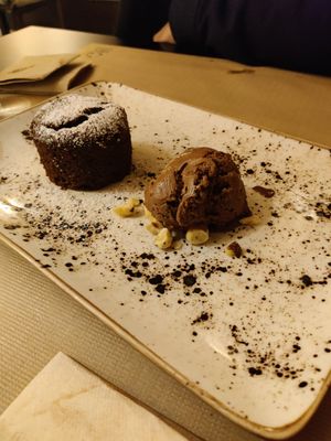  at Pizzi & Dixie in Madrid