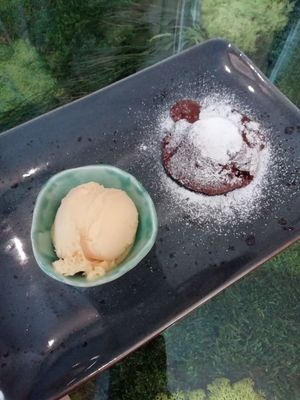 Coulan at Pizzi & Dixie in Madrid