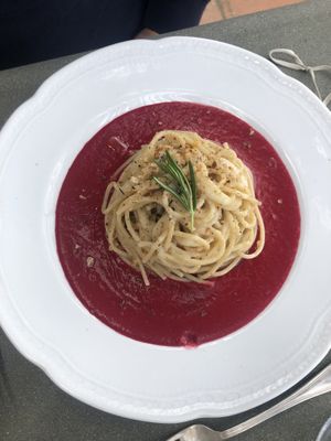 Spaghetti with beetroot sauce  at Vegan Agrivilla I Pini in San Gimignano
