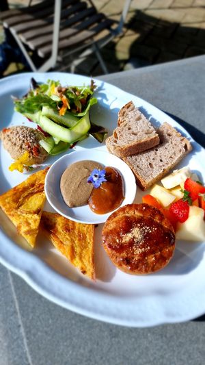 Breakfast at Vegan Agrivilla I Pini in San Gimignano