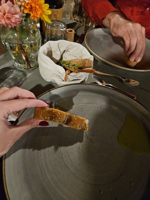Bread with olive oil and some herbs at Vegan Agrivilla I Pini in San Gimignano