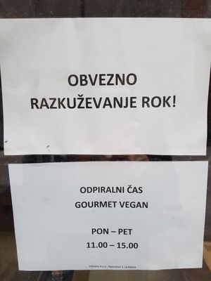 opening hours april 2022 at Bistro Maha in Ljubljana