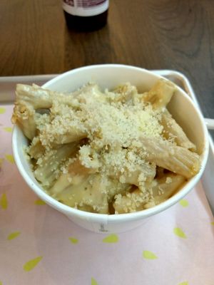 mac and cheese at The Vurger Co - Richmix Square in East London