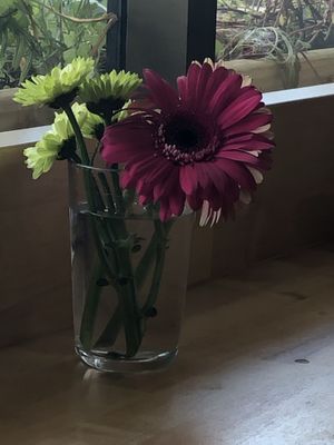 Fresh flower decoration  at Pure Kitchen in Tampa