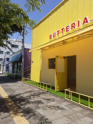  at Bottle & Bowl in Seogwipo