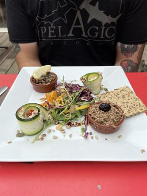 Entrée raw at Les Mille Poetes in Narbonne