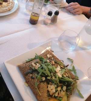 Vegan Galette at Les Mille Poetes in Narbonne