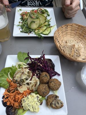 Croquettes special entree and raw courgette special entree  at Les Mille Poetes in Narbonne