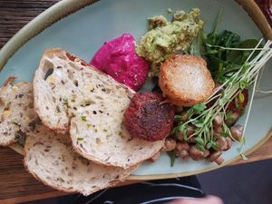 Vegan big breakfast at Lettuce B. Frank in Wollongong