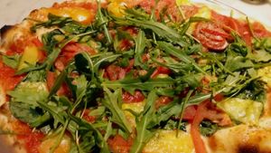 Vegan pizza! at Pizzeria Il Vesuvio in The Hague