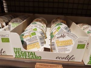 vegetal paté at Organic Market - Diagonal in Barcelona