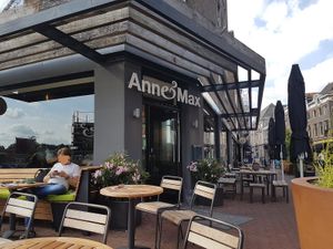 front - entrance on the corner at Anne&Max in Arnhem