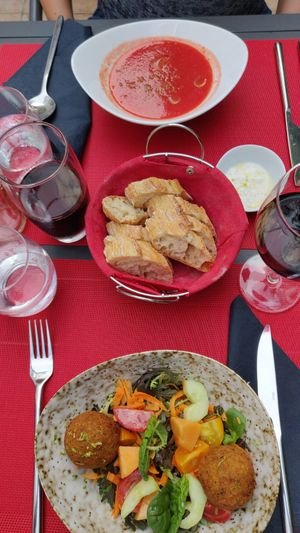Starters at Restaurant le 104 in Carcassonne